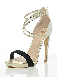 British Soap Awards 2014: Michelle Keegan’s Black & Gold Heels