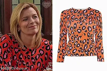 Leanne’s Leopard Print Cardigan on Coronation Street