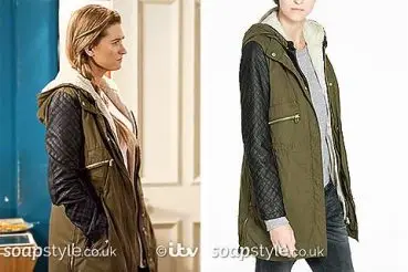 Debbie Dingle Emmerdale Clothes: Coats & Jackets